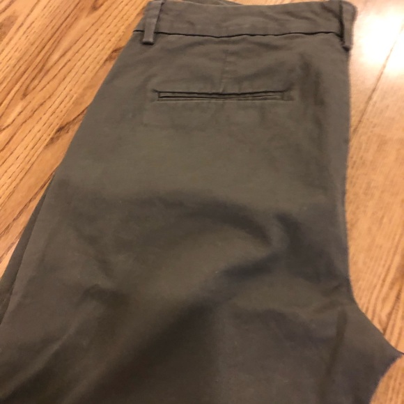 Green khakis - Picture 2 of 3